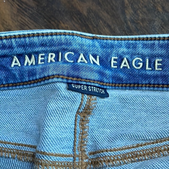 Women’s American Eagle Super Stretch Hi-Rise Jegging - Picture 5 of 7